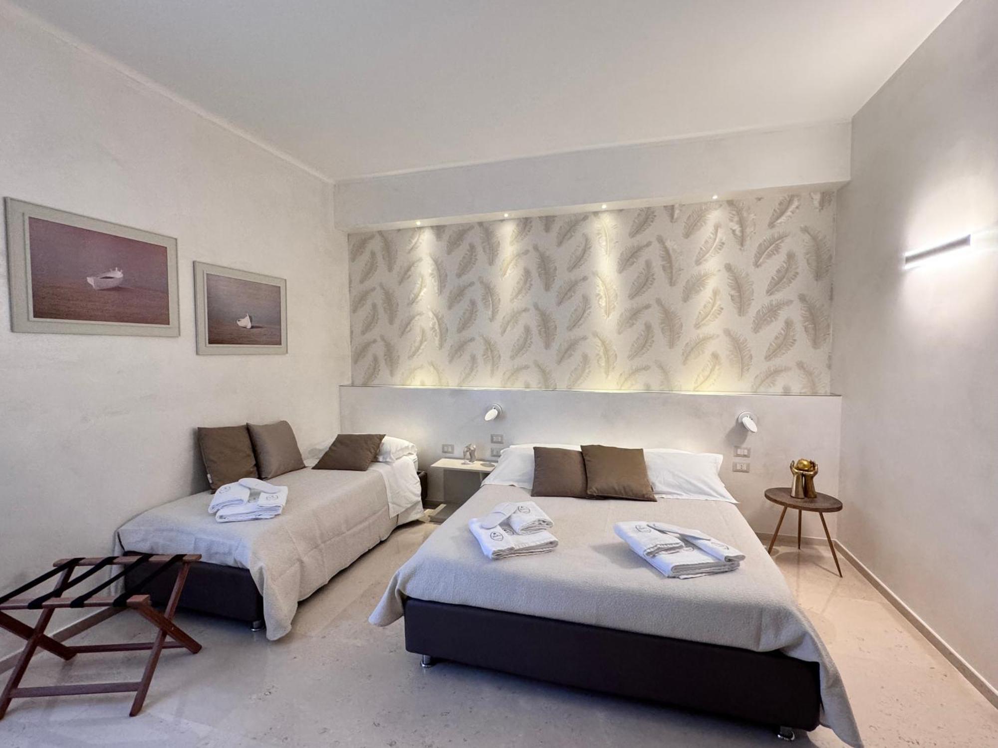 Bebio Rooms Trani Exterior foto